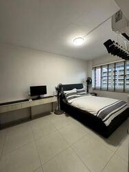 Blk 888 TAMPINES GROVE (Tampines), HDB 5 Rooms #570571821